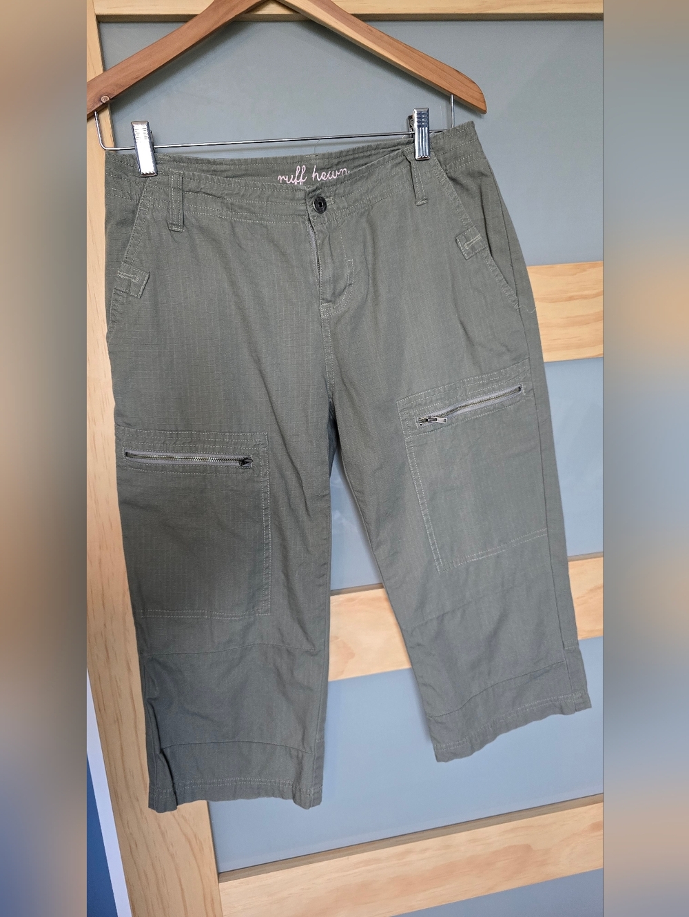 Ruff Hewn Olive Utility Capri Pants with Zip Pockets
